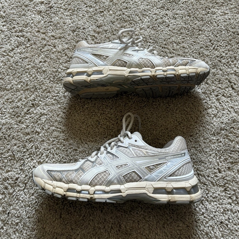 Men's 8.5 ASICS Gel Kayano 20 Cream Pure Silver Lace Up Sneakers - Picture 3 of 8